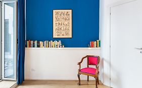 Oui Tree Apartment